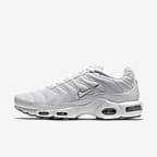 Black grey and white nike air max plus hotsell